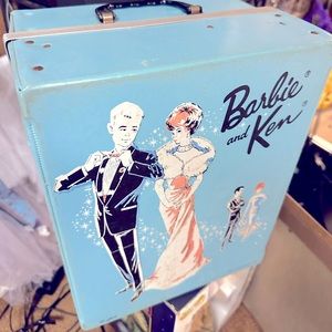 Vintage Barbie and Ken tote box 1962